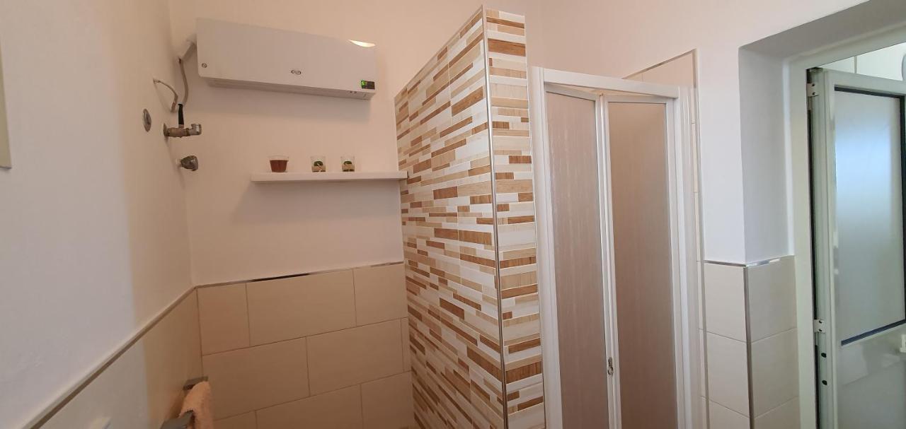 Casa Vacanze "Il Carrubo" Gagliano del Capo Kültér fotó